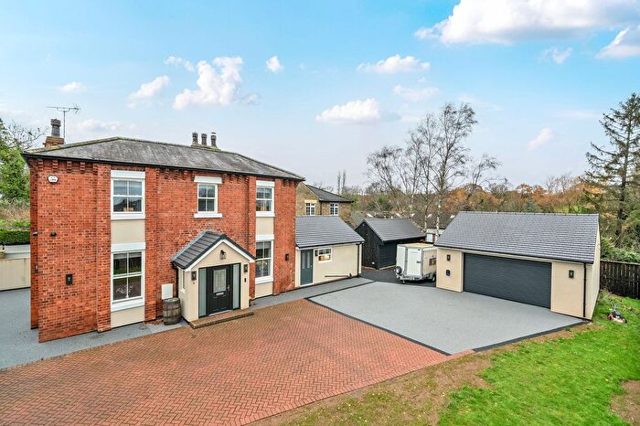 4 Bedroom Property For Sale In Forest Moor Road, Knaresborough, HG5