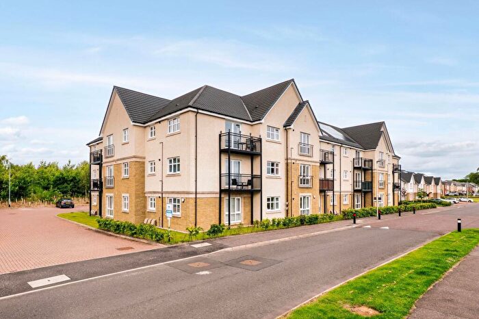 1 Bedroom Flat For Sale In Jardine Avenue, Falkirk, FK2