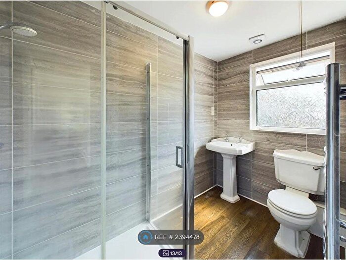 4 Bedroom Terraced House To Rent In Beatrice Close, Pinner, HA5