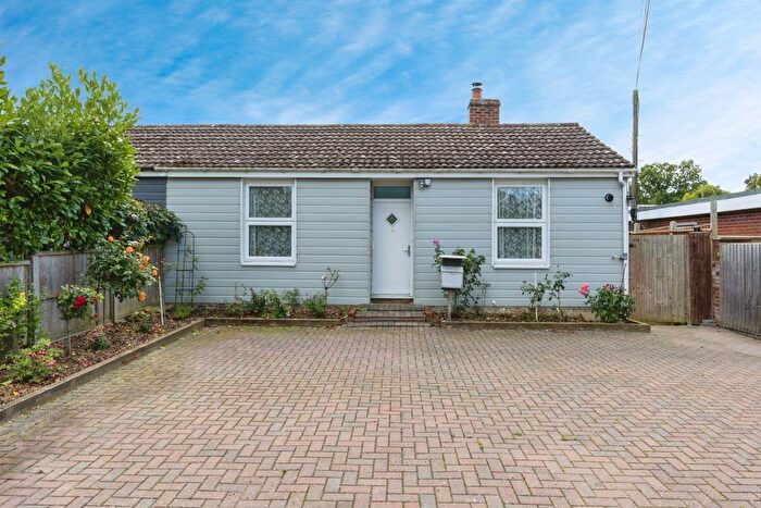 3 Bedroom Semi-Detached Bungalow For Sale In Ashford Road, Bethersden, Ashford, TN26