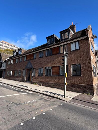 8 Bedroom Detached House To Rent In Maid Marian Way, Nottingham, NG1