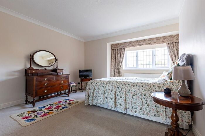 2 Bedroom Semi-Detached House For Sale In New Farm Court, The Village, Great Barrow, CH3