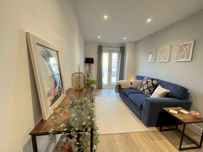 1 Bedroom Apartment To Rent In Aspect Point, Wentworth Street, PE1