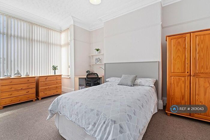 8 Bedroom Semi-Detached House To Rent In Allendale Road, Plymouth, PL4