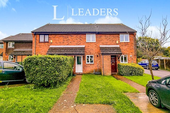 2 Bedroom Terraced House To Rent In Shalfleet Close, BN23