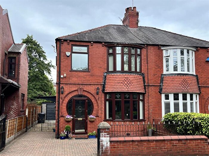 3 Bedroom Semi-Detached House For Sale In Henrietta Street, Ashton-Under-Lyne, OL6