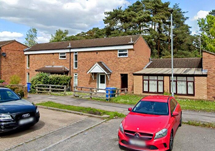 3 Bedroom Terraced House To Rent In Fencote, Bracknell, Berkshire, RG12