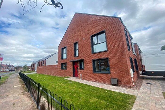 3 Bedroom Property To Rent In Northwood Park Road, Wolverhampton, WV10