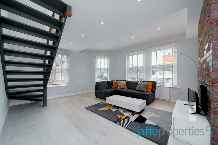 3 Bedroom Apartment To Rent In Harlesden Road, London, NW10