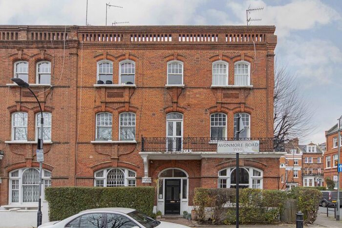 1 Bedroom Flat To Rent In Porten Houses, Porten Road, London, W14