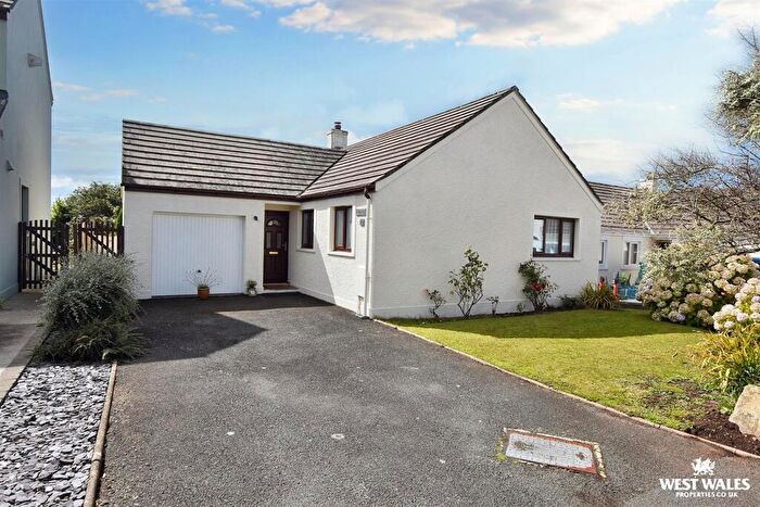 2 Bedroom Detached Bungalow For Sale In St Davids, SA62