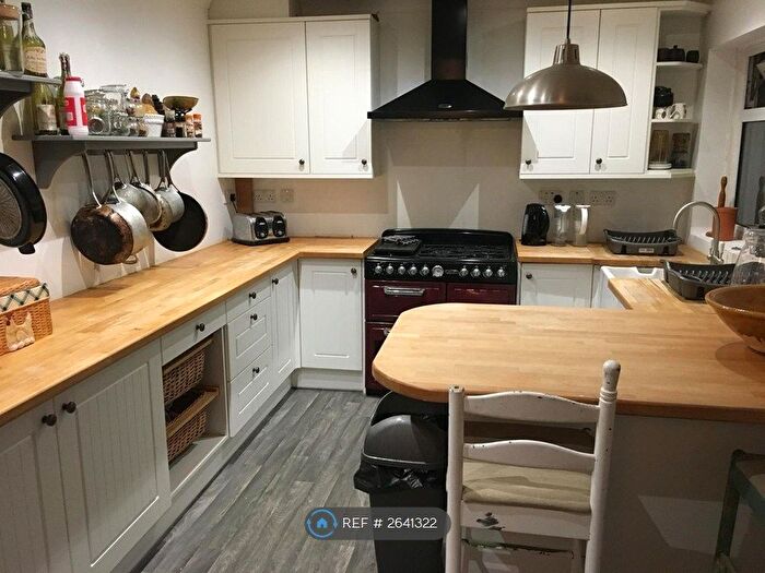 5 Bedroom Semi-Detached House To Rent In Southsea Avenue, Minster On Sea, Sheerness, ME12