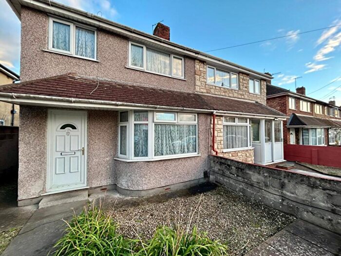 3 Bedroom House To Rent In Leinster Avenue, Bristol, BS4