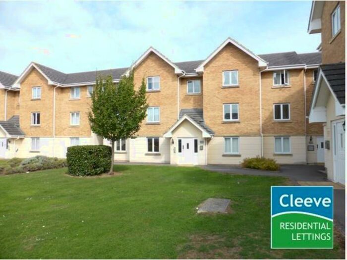 2 Bedroom Flat To Rent In Lloyd Close, Cheltenham, GL51