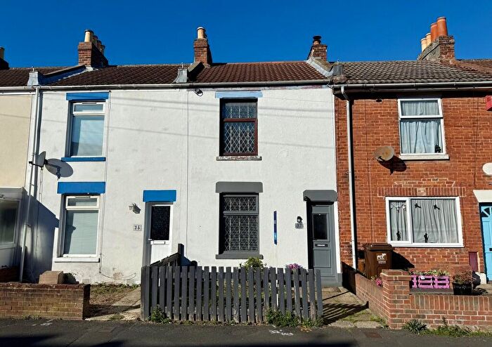 2 Bedroom Terraced House For Sale In Melville Road, Elson, Gosport, PO12