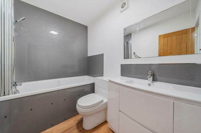 1 Bedroom Flat To Rent In Granville Road Sidcup, DA14