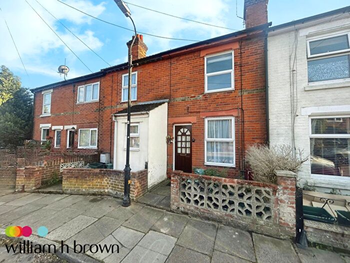 2 Bedroom Property To Rent In Lisle Road, Colchester, CO2
