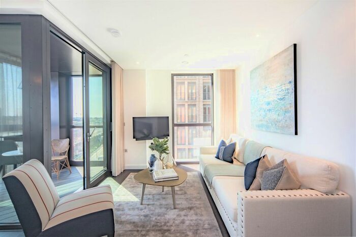 2 Bedroom Flat To Rent In Charles Clowes Walk, London, SW11