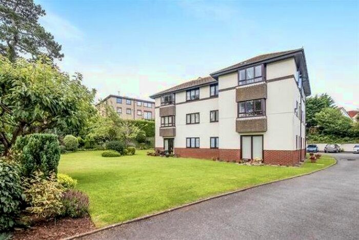 2 Bedroom Flat To Rent In Belle Vue Road, Paignton, TQ4
