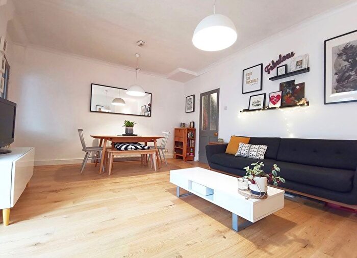 3 Bedroom Property To Rent In Bradley Avenue, Bristol, BS11