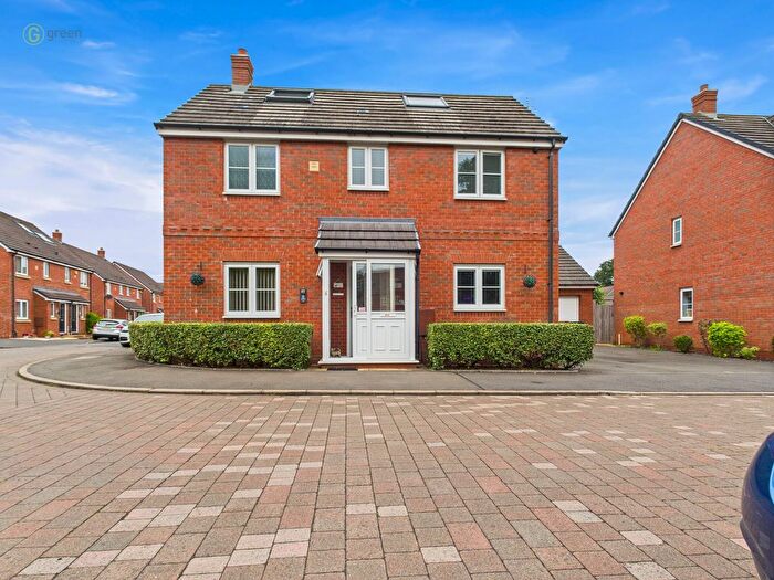 4 Bedroom Detached House For Sale In Ashfield Lane, Marston Green, Birmingham, B37