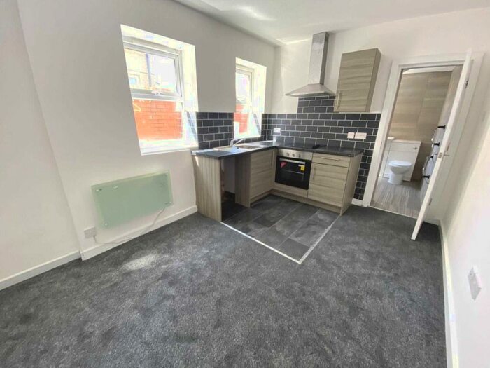 Studio To Rent In Chesterfield Road, Blackpool, FY1