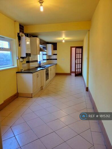 5 Bedroom Terraced House To Rent In Highbury Road, Birmingham, B14