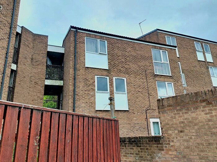 1 Bedroom Flat To Rent In Hylton Court, Washington, NE38