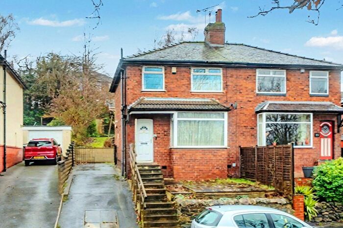 3 Bedroom Semi Detached House For Sale In Vesper Road, Kirkstall, Leeds, LS5