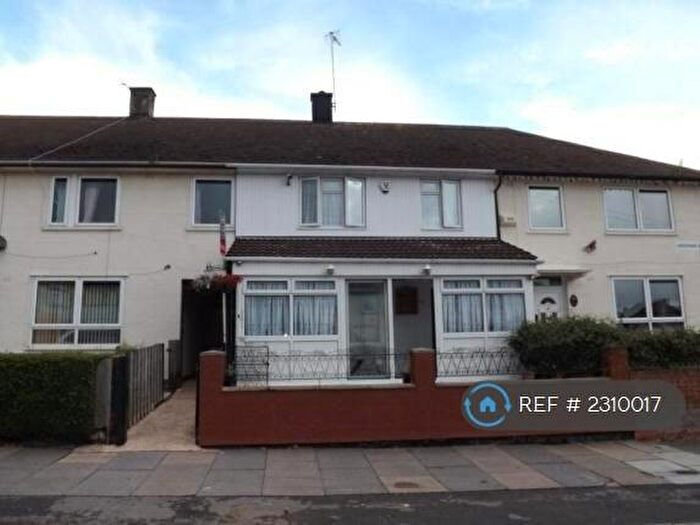 3 Bedroom Terraced House To Rent In Bateman Road, Leicester, LE3