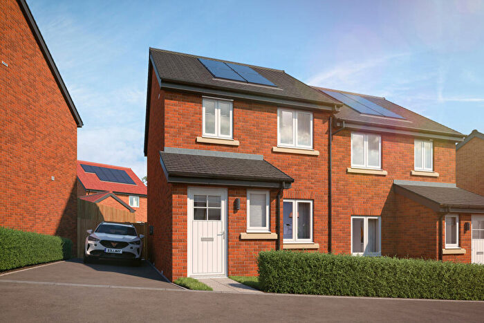 3 Bedroom Semi-Detached House For Sale In Ashland Road West, Keats Avenue, Sutton-In-Ashfield, NG17