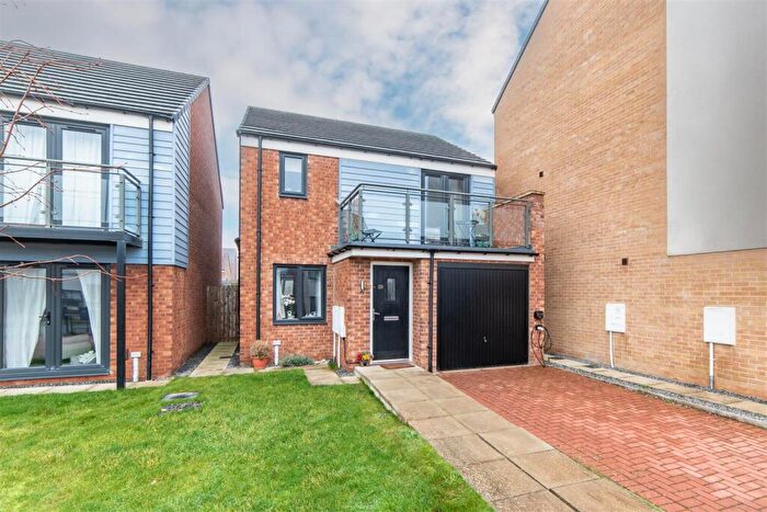 3 Bedroom Detached House For Sale In Roseden Way, Newcastle Upon Tyne, NE13