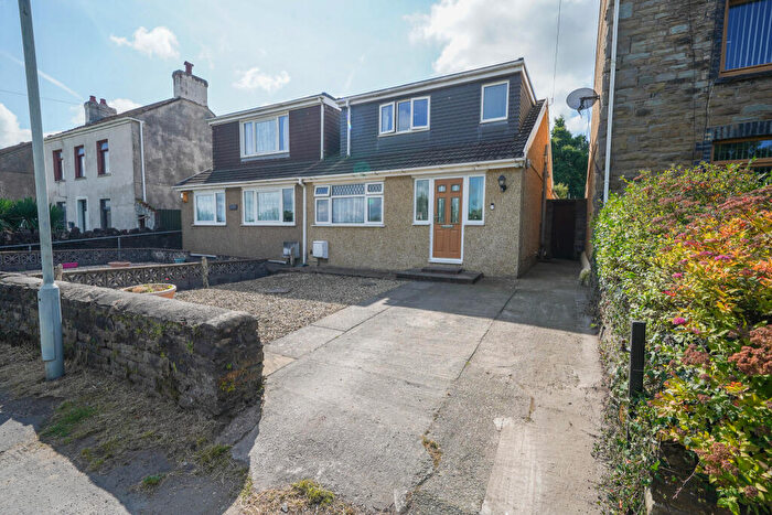 3 Bedroom Semi-Detached House For Sale In Midland Place, Swansea, SA7