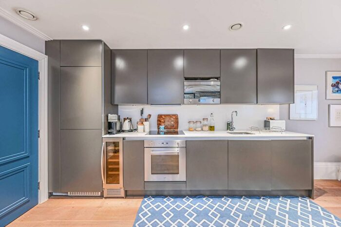 1 Bedroom Flat For Sale In East Hill, Wandsworth, London, SW18