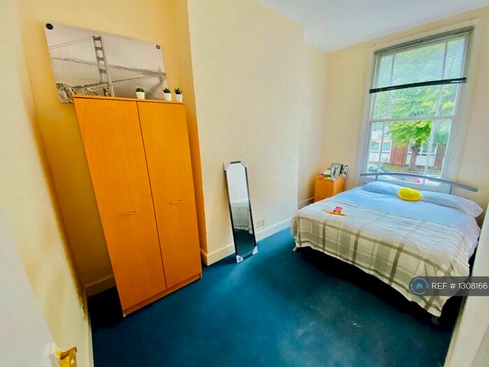 5 Bedroom Terraced House To Rent In Sussex Way, London, N7