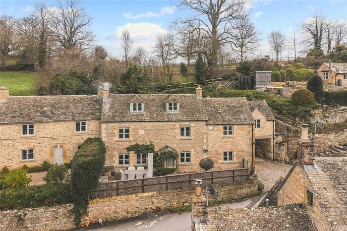 4 Bedroom Semi-Detached House For Sale In Naunton, Cheltenham, Gloucestershire, GL54
