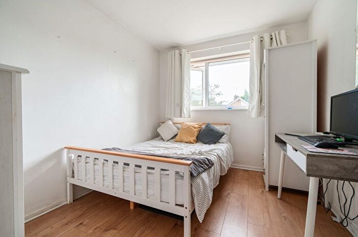 2 Bedroom Semi-Detached House For Sale In Ivy Close, Westergate, PO20