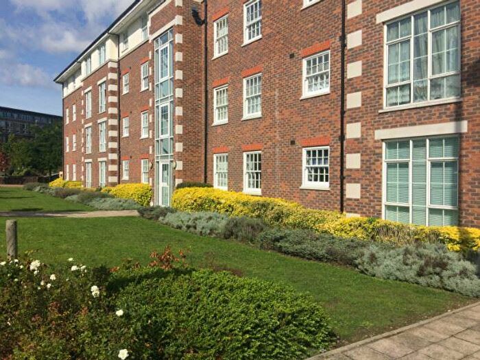 2 Bedroom Flat To Rent In Cornwallis Road, London, SE18