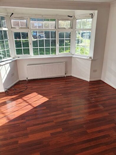 2 Bedroom Flat For Sale In Harrow Road, HA0