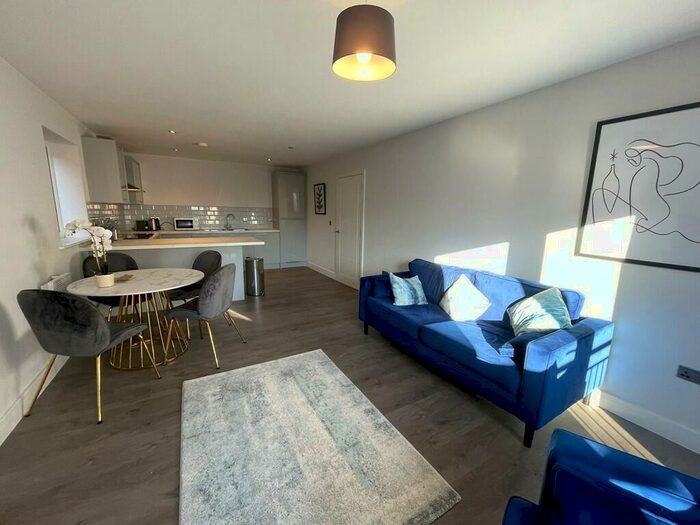 2 Bedroom Apartment To Rent In Tavern House, Wallasey, CH45