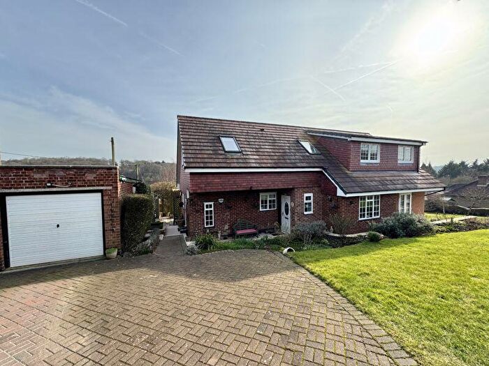 4 Bedroom Detached House For Sale In Family Home - Stunning Views, HP10