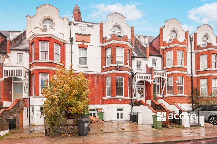 2 Bedroom Maisonette To Rent In Thurlow Park Road London, SE21