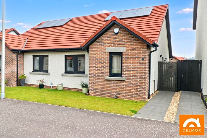 2 Bedroom Bungalow For Sale In Walker Drive, East Wemyss, Kirkcaldy, KY1