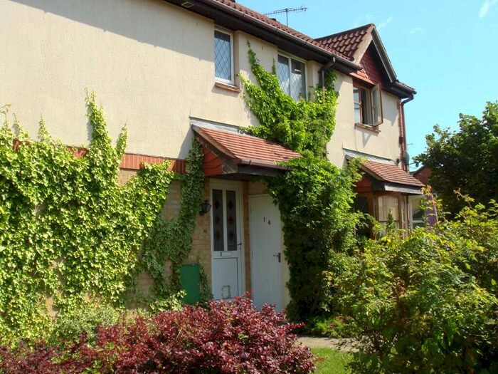 2 Bedroom End Of Terrace House To Rent In Stepney Close, Fenchurch Road, Crawley, West Sussex, RH10