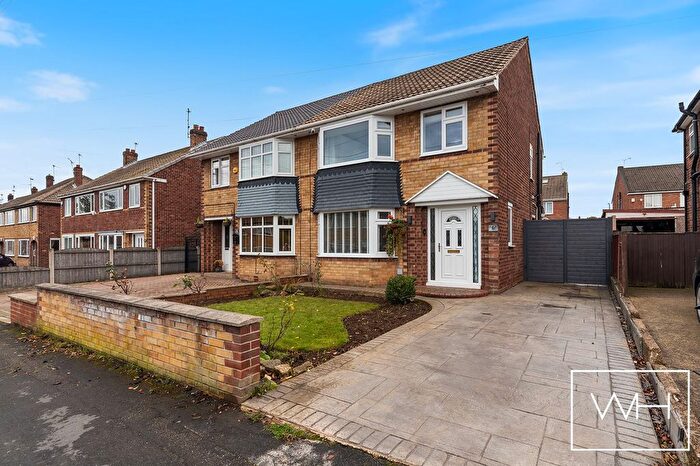 3 Bedroom Semi Detached House For Sale In St Giles Gate, Scawsby, Doncaster, DN5
