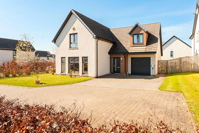 4 Bedroom Detached House For Sale In Strathgray Road, Dundee, DD2