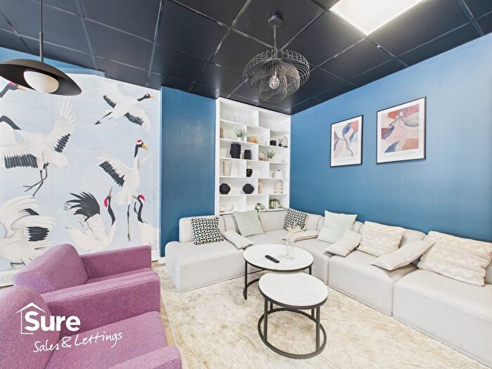 1 Bedroom Flat To Rent In Hamilton House, Marlowes, Hemel Hempstead, Hertfordshire, HP1