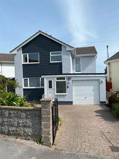 4 Bedroom Detached House To Rent In Homer Crescent, Braunton, EX33