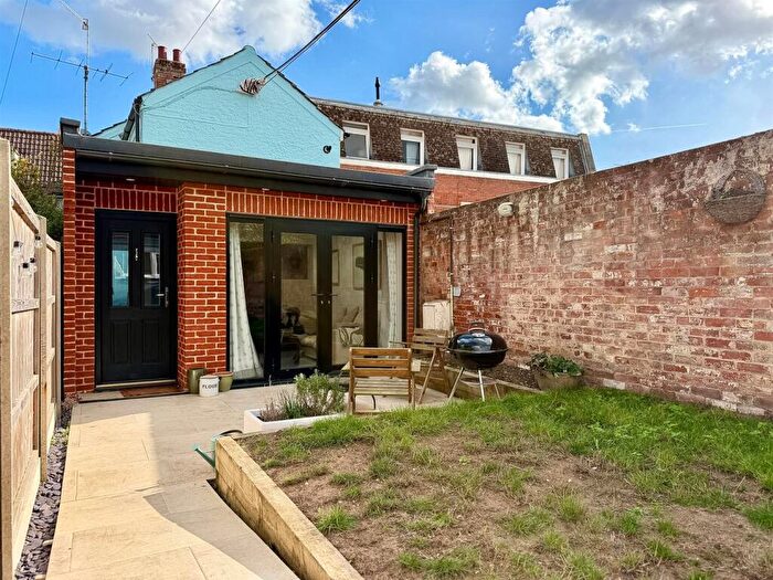 2 Bedroom End Of Terrace House For Sale In Little St. Johns Street, Woodbridge, IP12