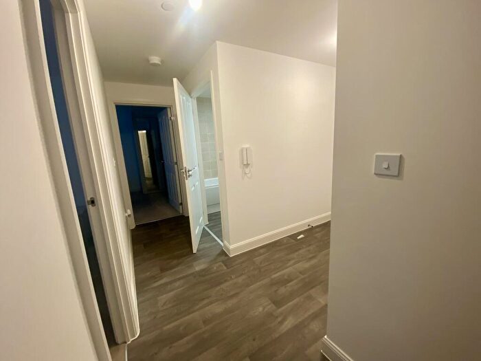 2 Bedroom Apartment To Rent In Berrington Place, St. Luke's Road, Birmingham, B5